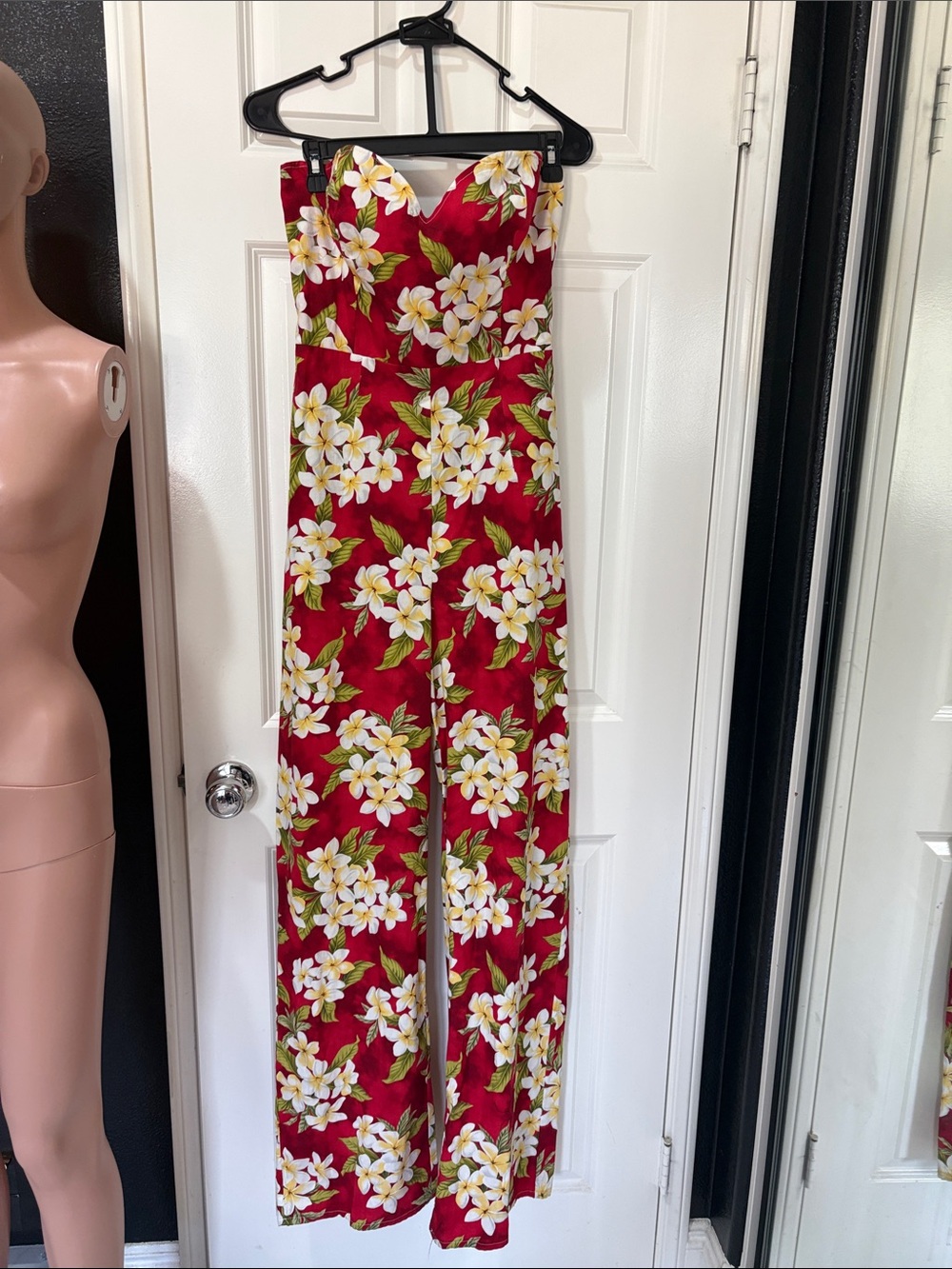 Pinup Couture Red Floral Strapless Wide-Leg Jumpsuit rockabilly Tiki style